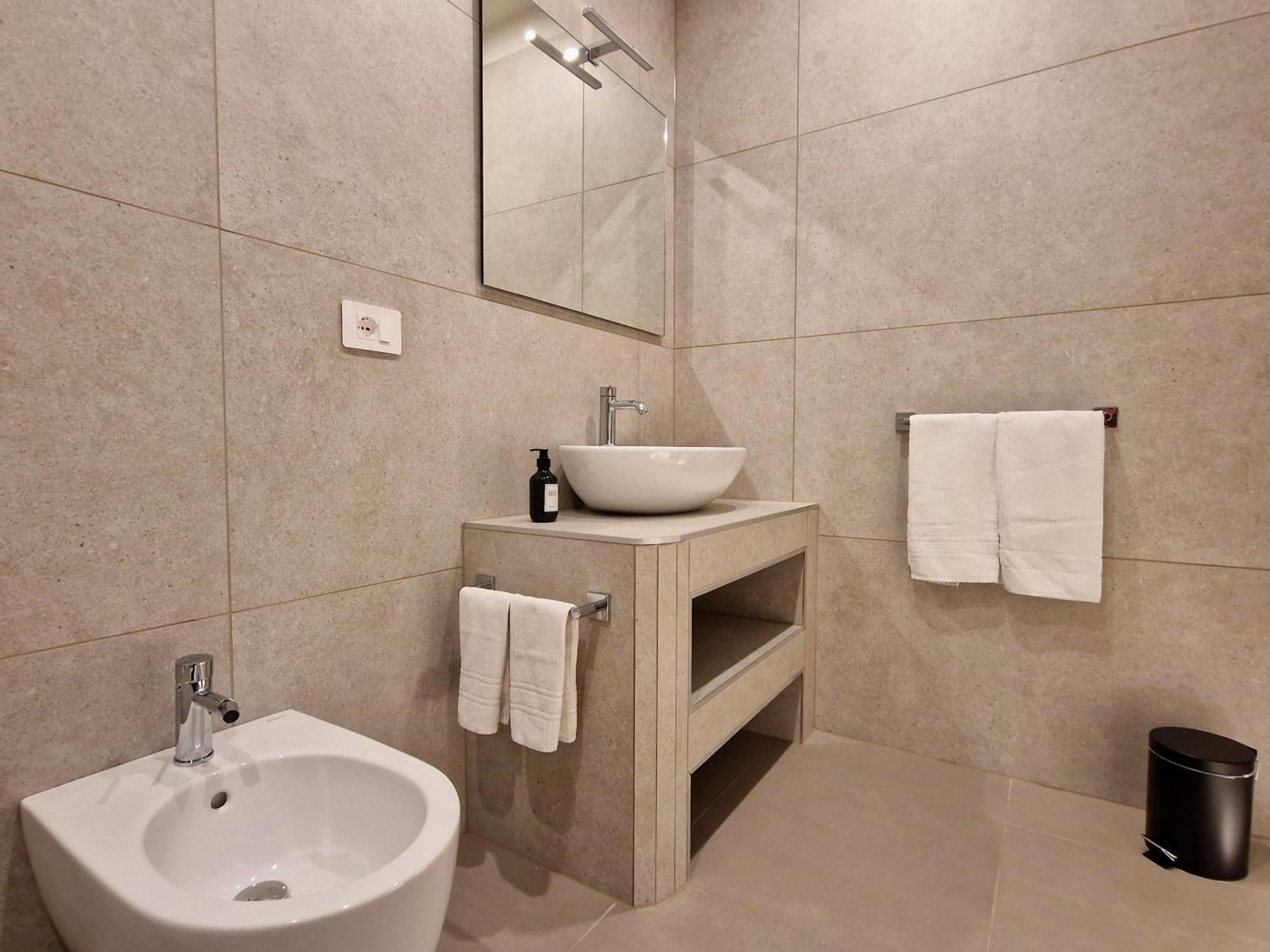 B&B Residenza Cavour Como Exteriör bild