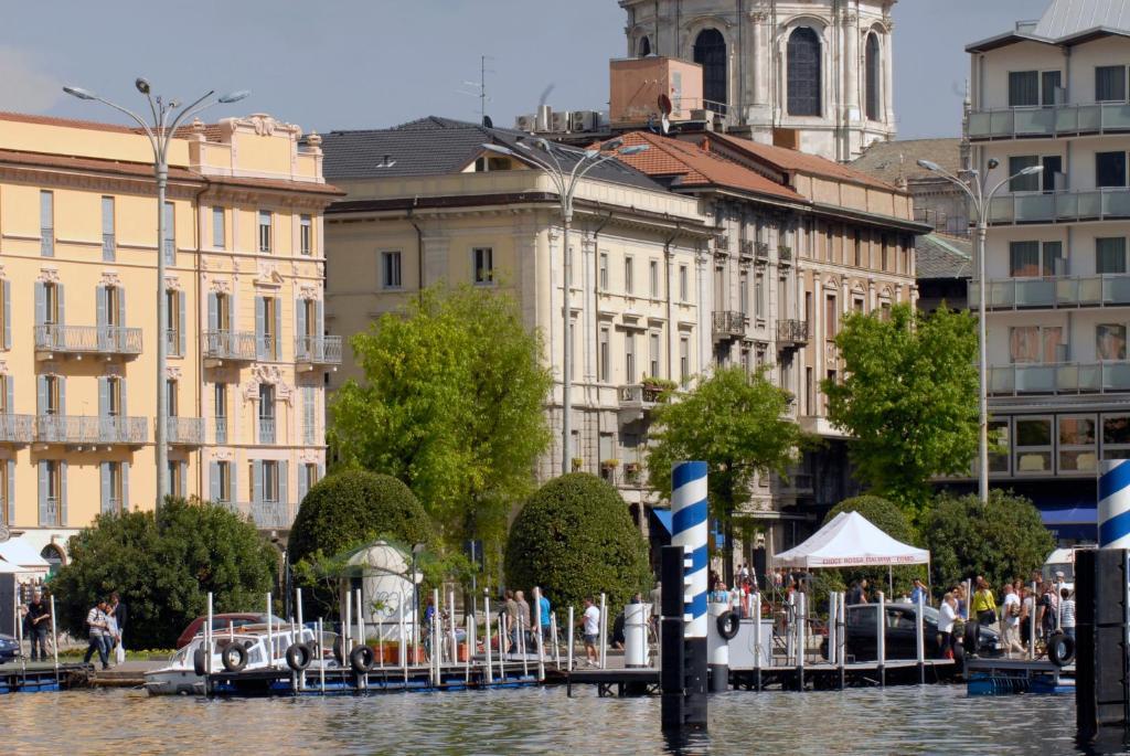 B&B Residenza Cavour Como Exteriör bild